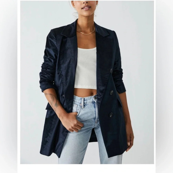 NWOT|| Free People- Cosmo Velvet Black Blazer, Classic staple piece. XS - Picture 2 of 12